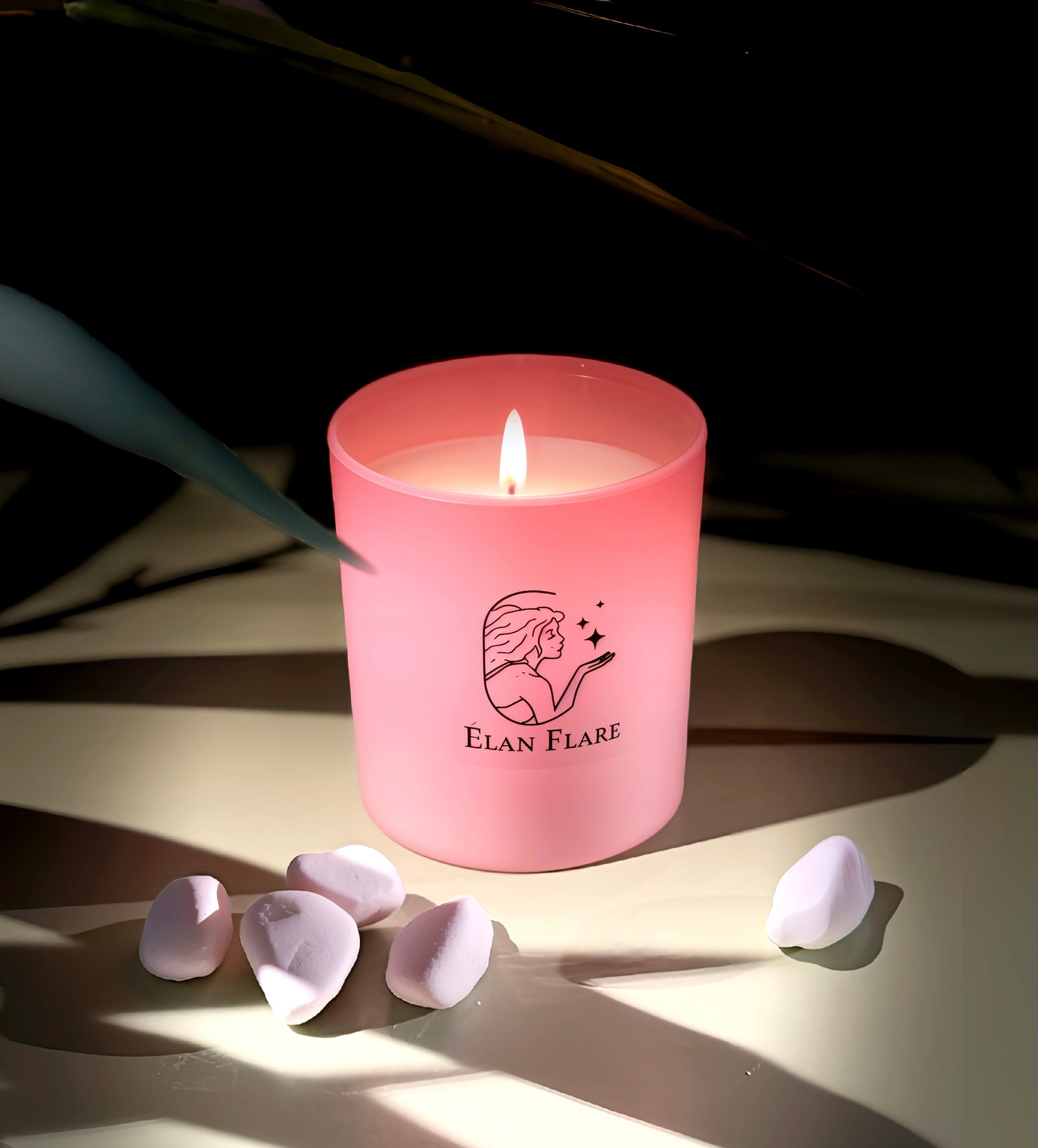 Élan Flare Premium Aromatic Candle – 300ml GOLD jar