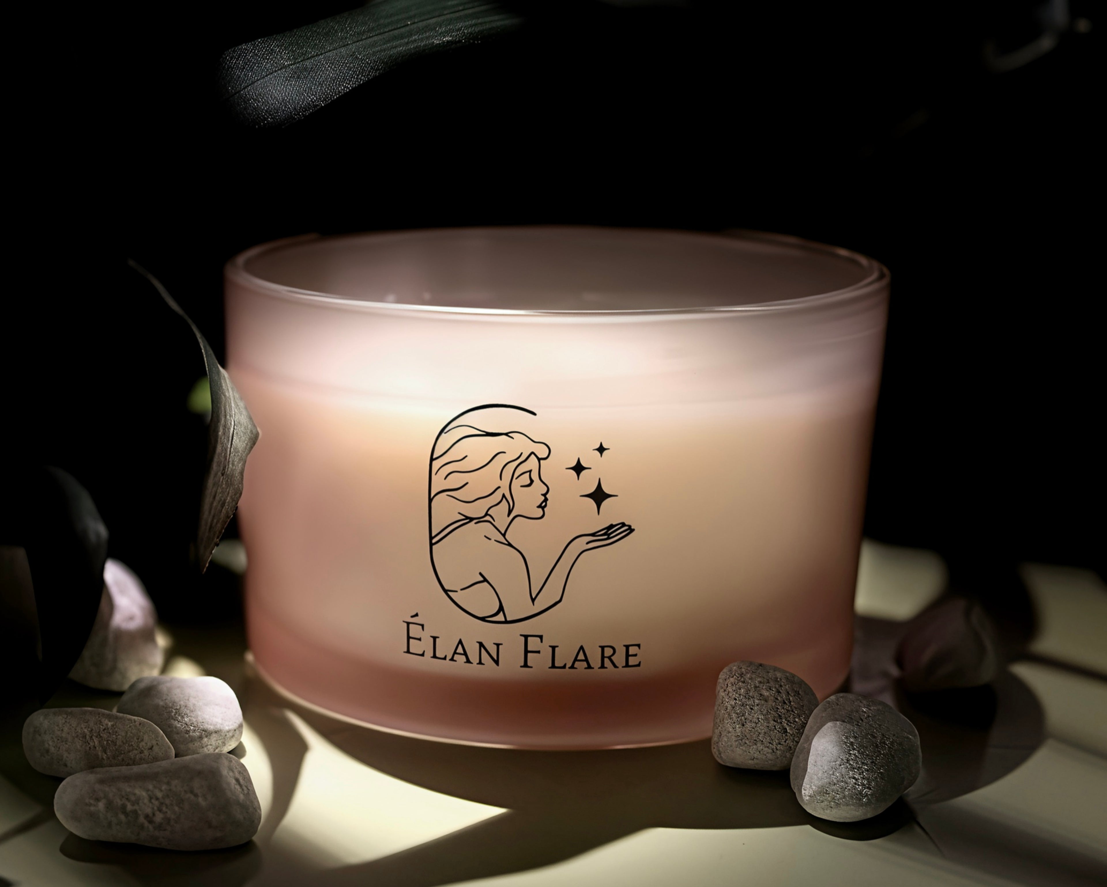 Élan Flare Premium Aromatic Candle – 700ml GRAY jar